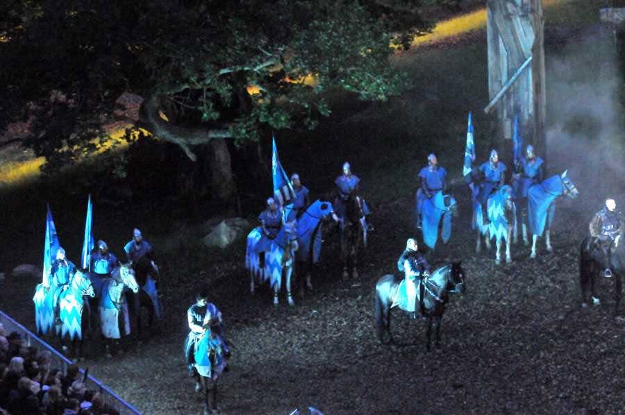 The Robin Hood mounted company in performance
